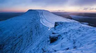 W Brecon Beacons uratowano dwie osoby