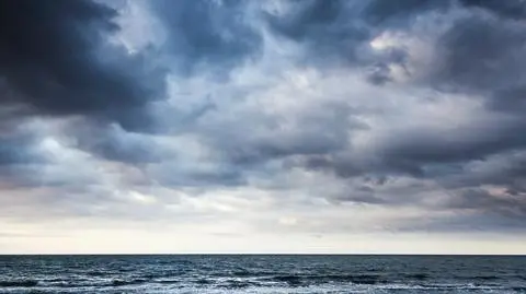 Na północy i północnym wschodzie może zagrzmieć