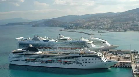 Przed burzami uciekajmy do Turcji