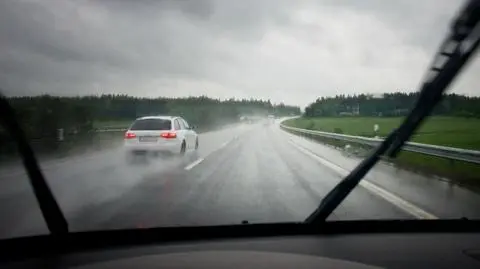 Nad drogami zawisną deszczowe chmury