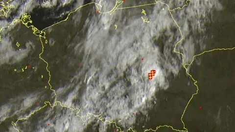 Burze na terenie Polski o godz. 9.55