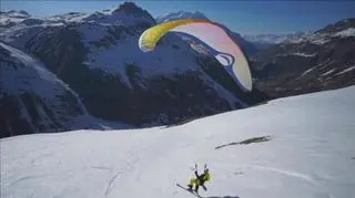 Paragliding w Val d'Isere we Francji