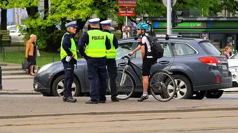 Rowerzystów obowiązują prawie takie same prawa, co kierowców