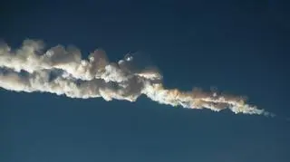 Meteor wybuchł nad Czelabińskiem 15 lutego