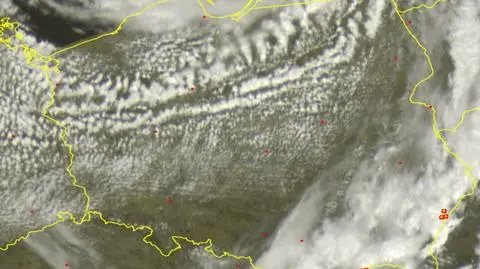 Wyładowania atmosferyczne nad Polską oznaczono plusami