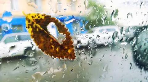 Utrudnione warunki na drogach