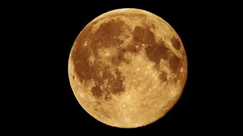 Superksiężyc nocą z 12 na 13 lipca w obiektywie Reportera 24 podpisującego się nickiem Jaszczura