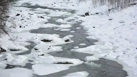 Z ociepleniem nadchodzą roztopy