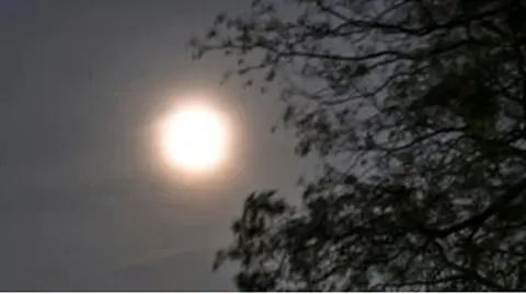 W nocy Księżyc Myśliwych mógł zakłócać sen. Naturalny satelita na zdjęciach Reportera 24