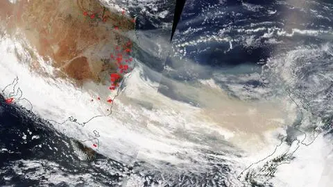 Australia płonie. Dym z pożarów widoczny z kosmosu