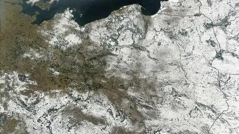 Niby wokół biało, a śniegu coraz mniej