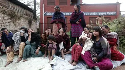 Kolejna lawina po wstrząsach wtórnych w Nepalu. 250 osób zaginęło