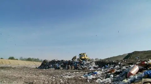 Ziemia tonie w śmieciach