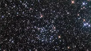 Astronomowie amatorzy analizują odczyty z teleskopu Keplera