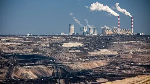Spalanie paliw kopalnych pogłębia zmiany klimatu