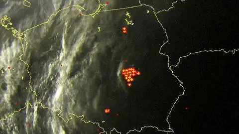 Wyładowania atmosferyczne w Polsce stan na godz. 20.25