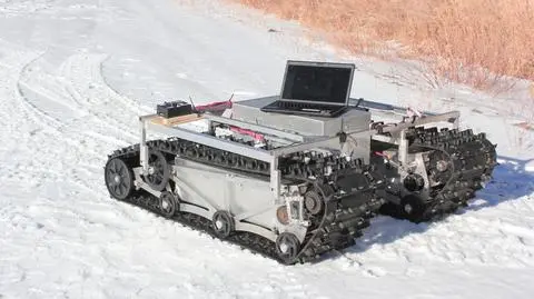 Robot GROVER wyglądem przypomina marsjański łazik Curiosity