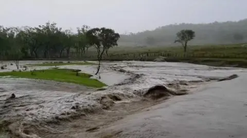 Miejscami deszcz spowodował powodzie