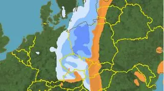 Prognozowane opady na godz. 13 (kolor pomarańczowy - śnieg, niebieski - deszcz)