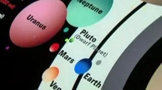 Czy księżyc Plutona będzie nazywał się Wolkan?