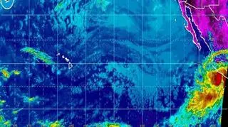 Huragan Beatriz w podczerwieni na Oceanie Spokojnym