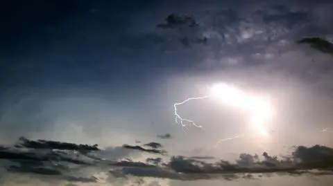 W wielu miejscach burze