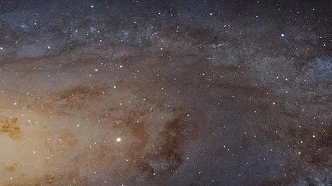 Andromeda widziana okiem Hubble'a