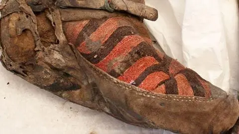 Buty znalezione przy mumii sprzed 1100 lat