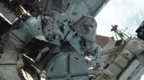 Ostatni spacer kosmiczny w erze amerykańskich wahadłowców