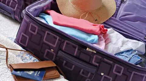 Omenaa pyta o wakacje. Odpowiecie?