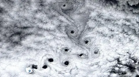 Wiry Karmana okiem satelity Landsat 8