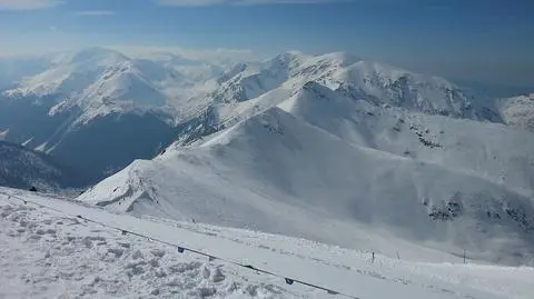 Turyści nie powinni wychodzić w góry. W Tatrach lawinowa trójka