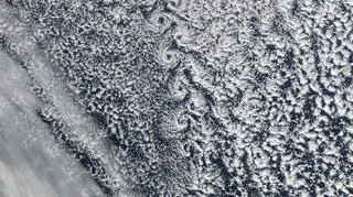 Wzór nad wyspą Jan Mayen