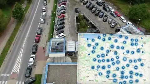 Gigantyczne kolejki po testy drive thru