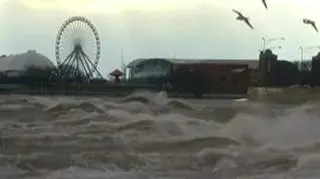 Woda wylewała się na ulice