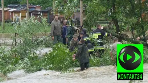 Sześć podkarpackich rzek grozi wylaniem, a deszcz nie ustaje