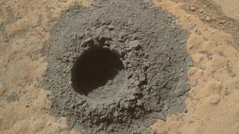 Curiosity pobrał kolejne próbki
