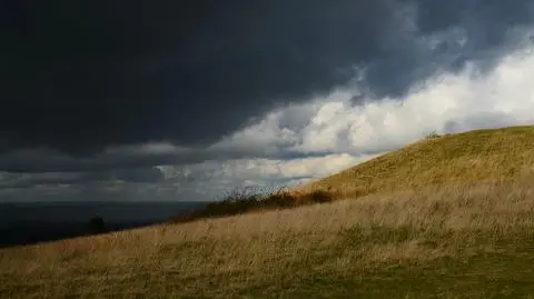Nadchodzą burzowe dni
