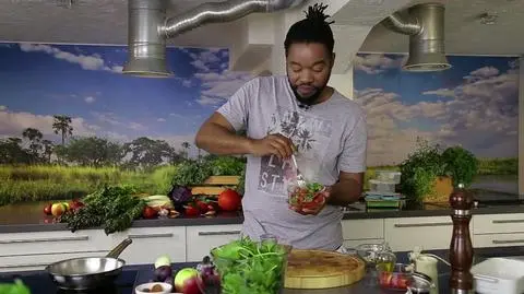 Kokosowy szpinak, salsa i konfitury z cebuli