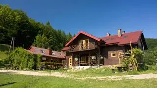 Stacje pracować mogą tylko w precyzyjnie określonych warunkach