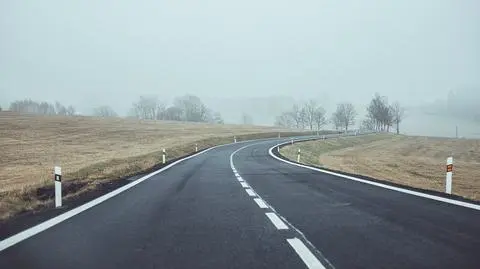 Nad ranem mgły mogą utrudnić jazdę