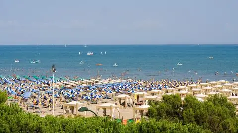 Bilet wstępu na plażę kosztuje zazwyczaj między 2 a 5 euro