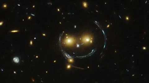 Gromada galaktyk SSDSS J1038+4849