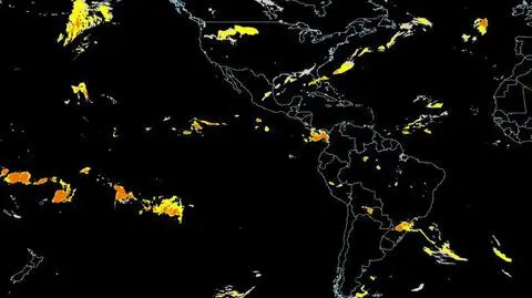 Loty nad oceanami będą bezpieczniejsze. Pomoże nowy system satelitarny