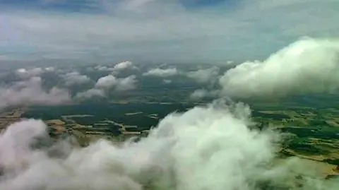 Cumulus Mediocris nad Mazowszem