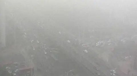 Mgła zatrzymała autostrady w Chinach