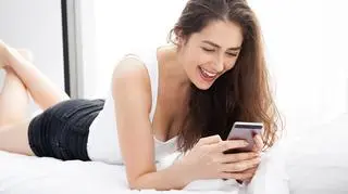 Emotikony pomagają w komunikacji między partnerami