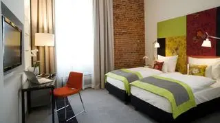 W polskich hotelach takich jak andel's Łódź goście spędzili 29,2 mln dób