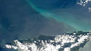 Fale sfotografowane z pokładu ISS