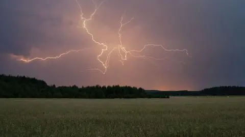 Prognoza pogody na dziś: będzie głośno od grzmotów